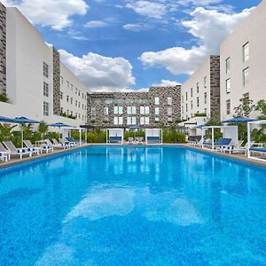 City Express Plus By Marriott Cancun Aeropuerto Riviera